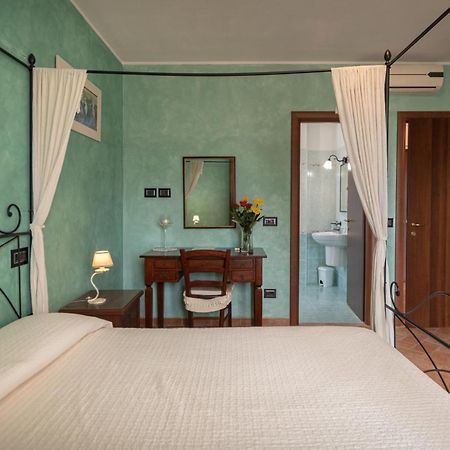 B&B Villa Barbarossa Петриньяно Экстерьер фото