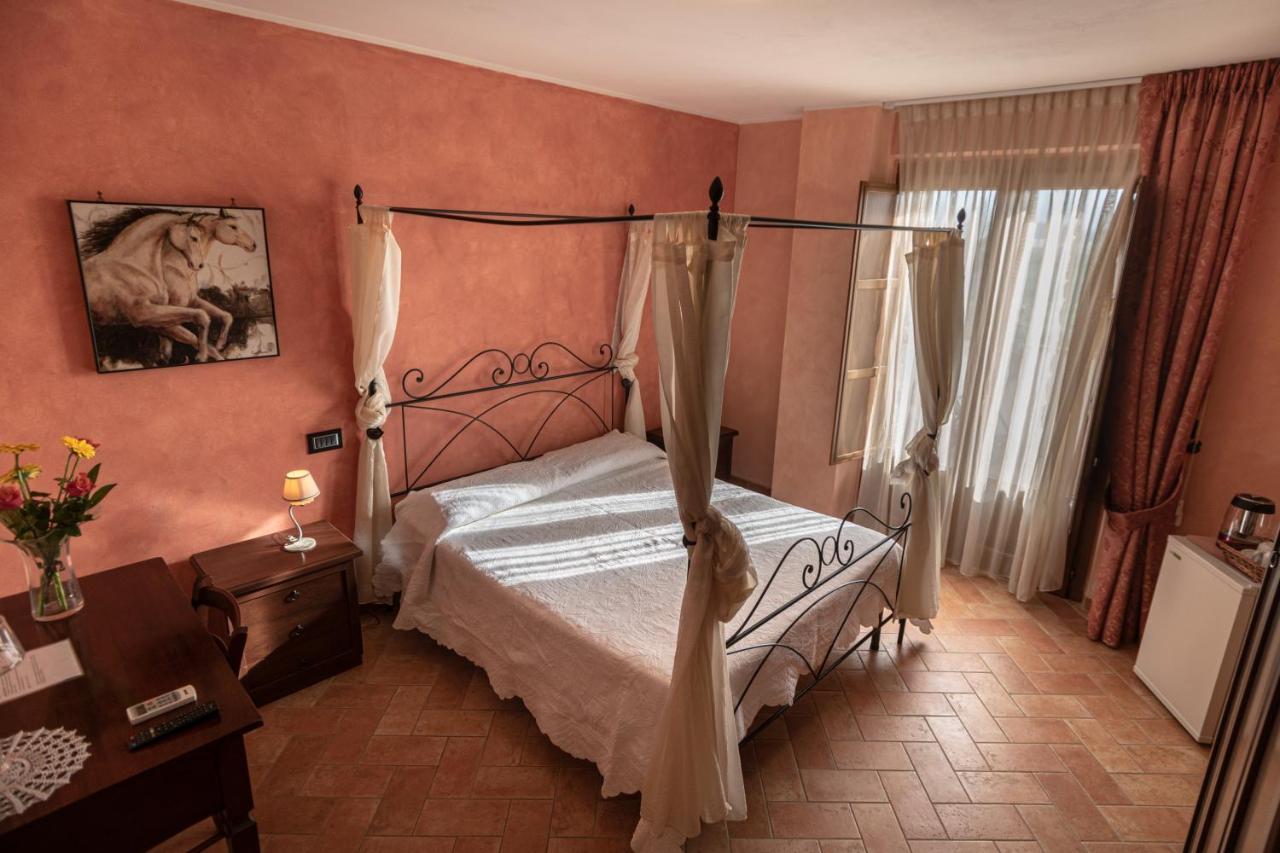 B&B Villa Barbarossa Петриньяно Экстерьер фото